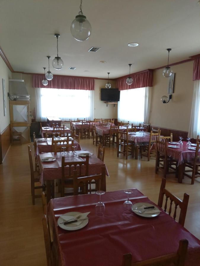 Hostal Y Albergue Carpinteiras Rodeiro Екстер'єр фото